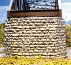 Chooch Enterprises Cut Stone Bridge Pier -- Pointed End, Double Track 5 3/4 X 2 X 3 3/4" - HO